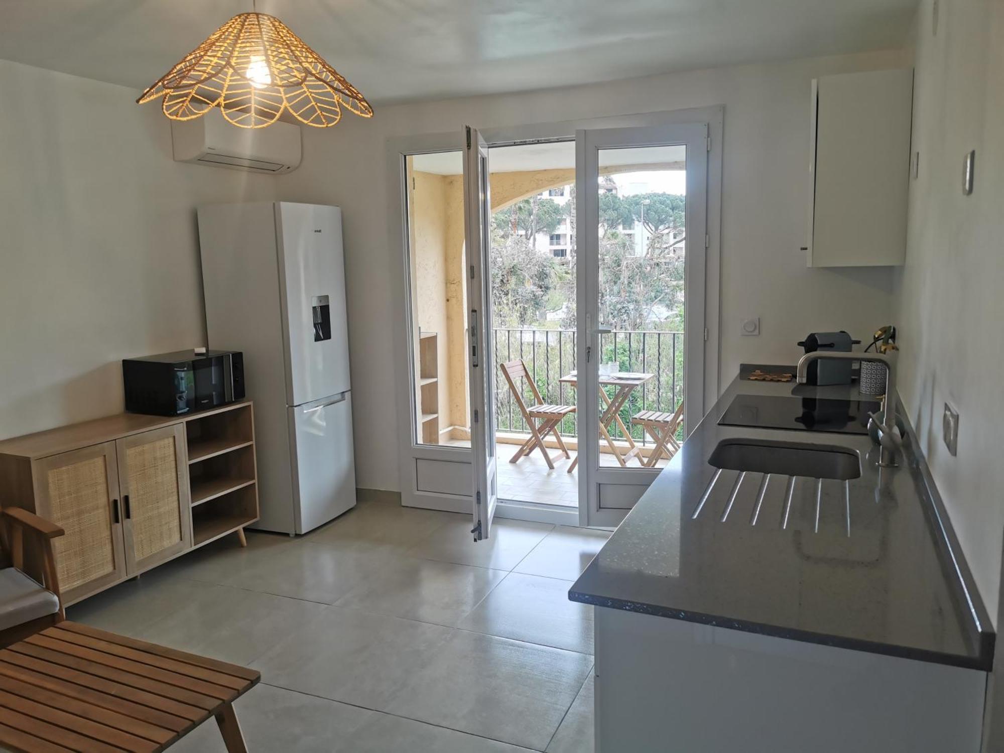 Ferienwohnung T2 Au Coeur Du Golfe De Saint Tropez Cogolin Exterior foto